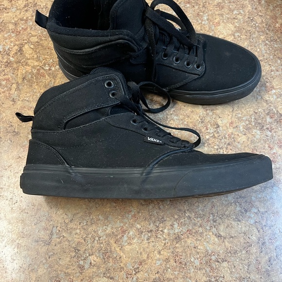 Men’s High Top, All Black Vans, size 8.5 - Picture 2 of 3